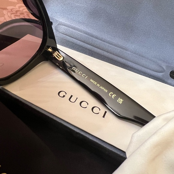 Gucci Cat Eyes Sunglasses All Inclusion NWT - Picture 10 of 17